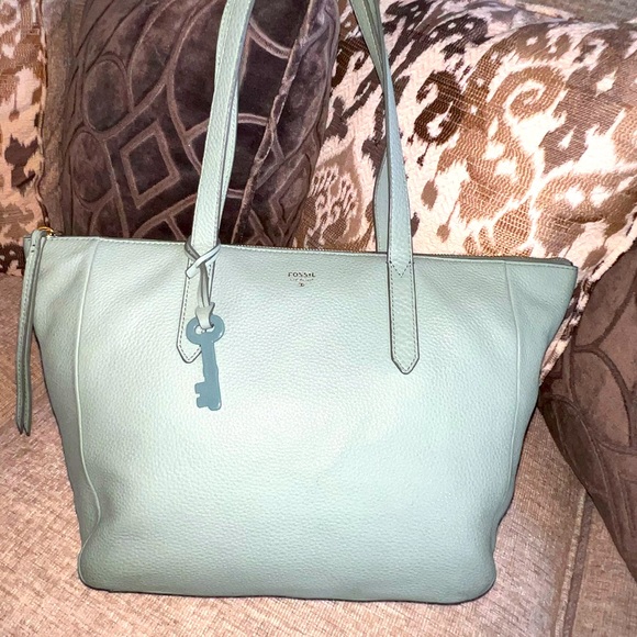 Leather Fossil Sydney Tote - Picture 1 of 8